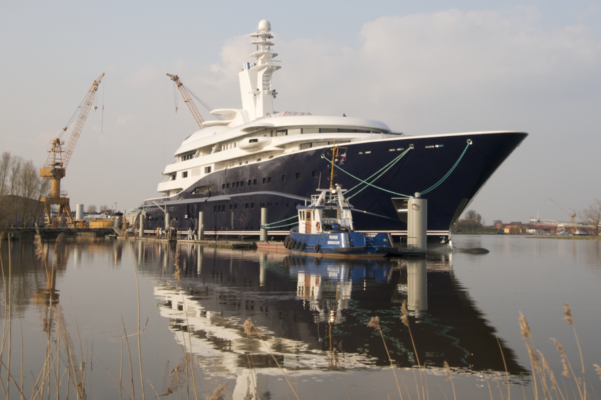 Al Mirqab boat experience in Kilim