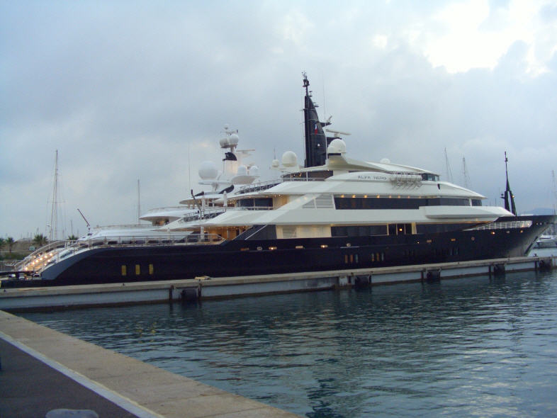 Alfa Nero boat experience in Tioman